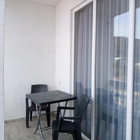 Geno Guest House Kvariati Exterior foto