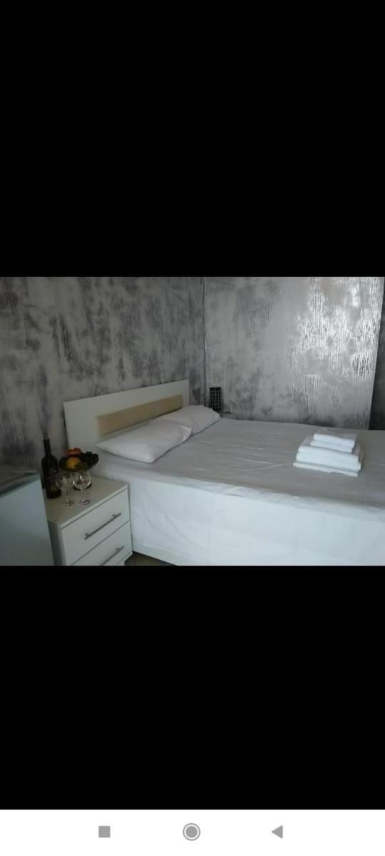 Geno Guest House Kvariati Exterior foto