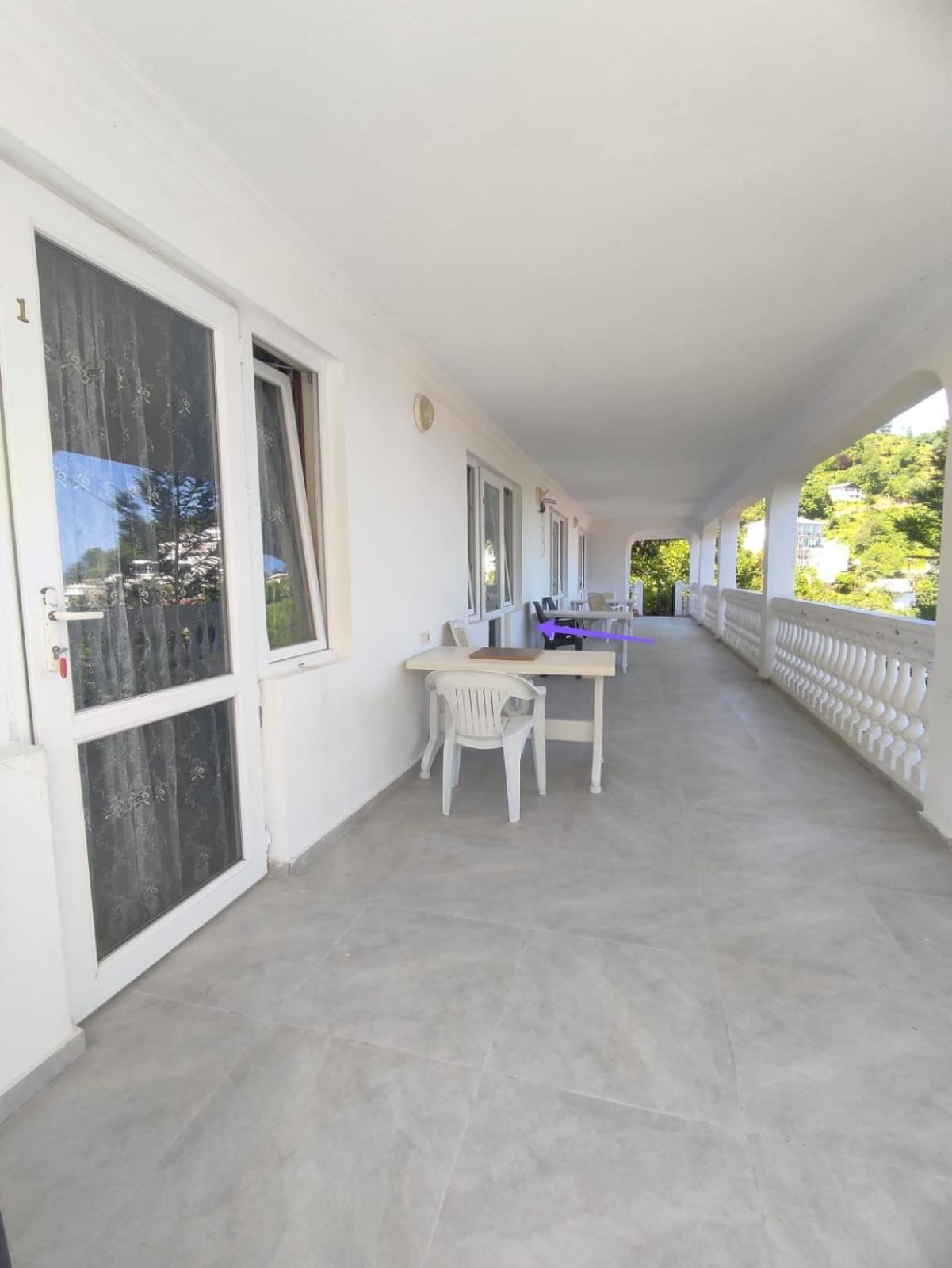 Geno Guest House Kvariati Habitación foto